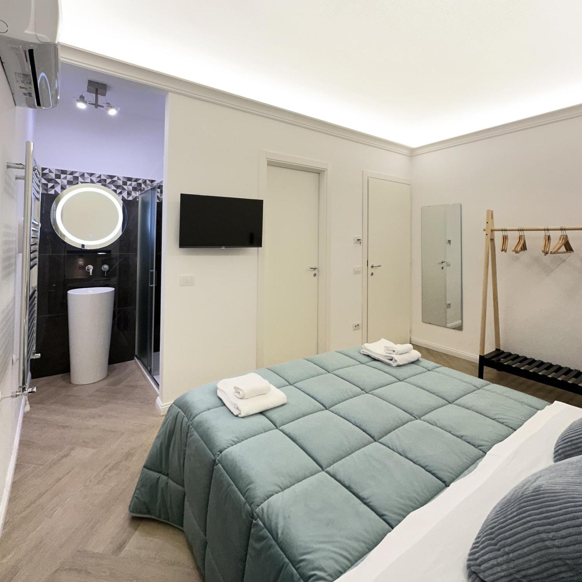 Vicki Vomero Rooms - Napoli Kültér fotó